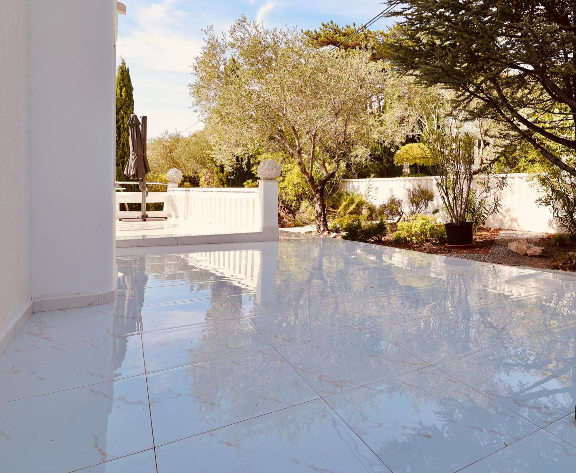 Villa Perla Baska Экстерьер фото