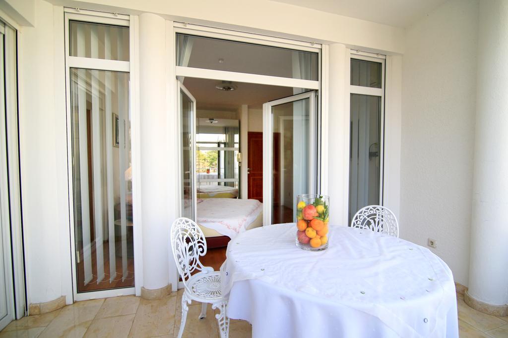 Villa Perla Baska Экстерьер фото